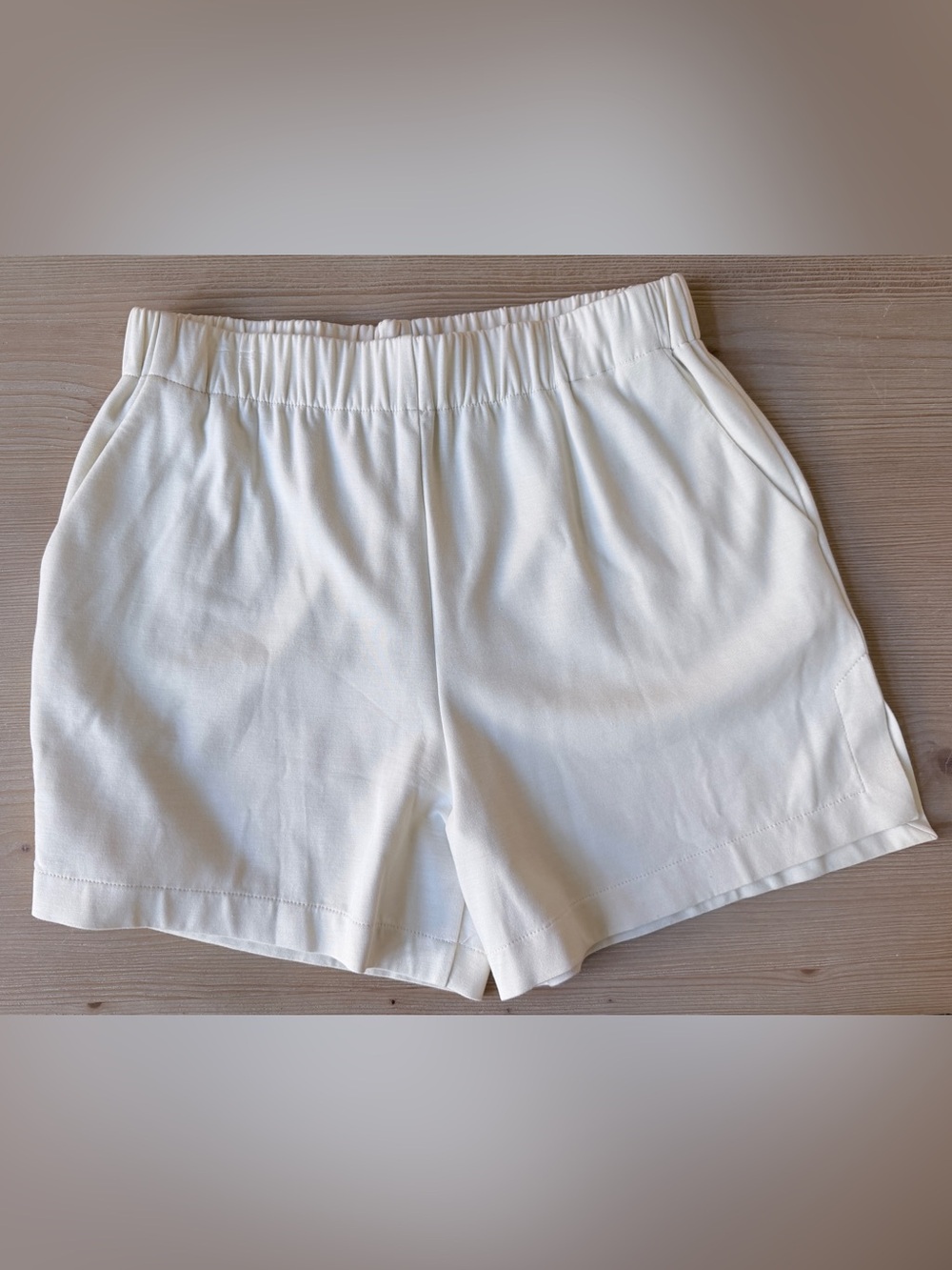 Theory Mini Pull-On Short in Double-Knit Jersey